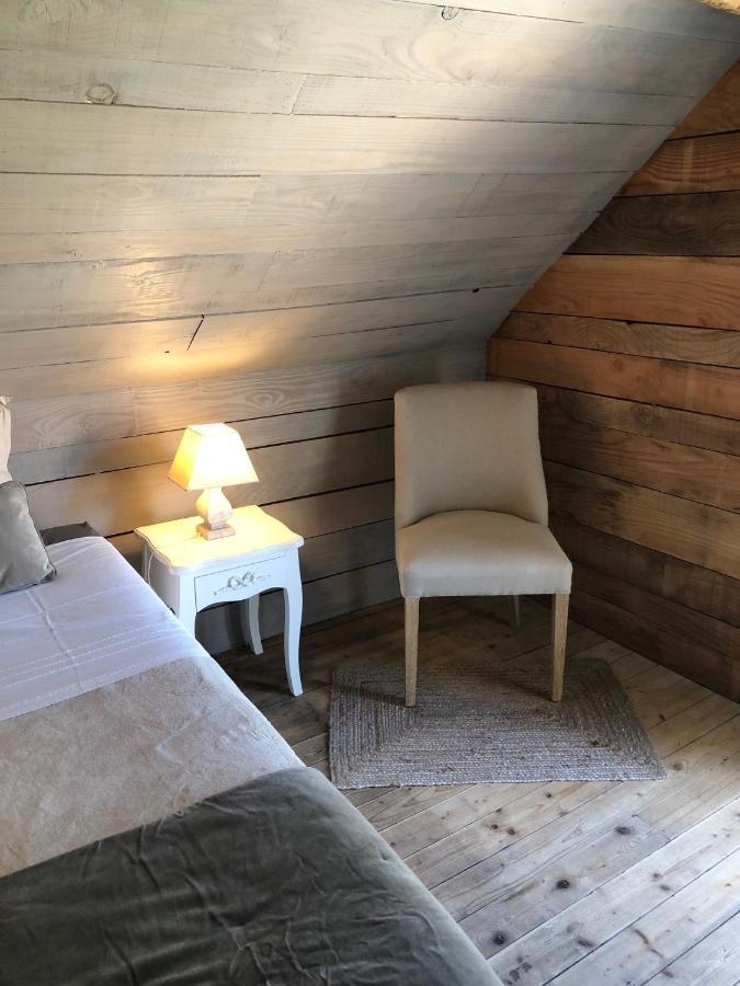 Bed and Breakfast Le pigeonnier de la Farge à Chaumont-sur-Tharonne Extérieur photo
